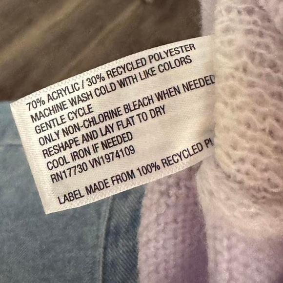 Wild Fable Lilac Floral Intarsia Knit Sweater Vest Y2K Preppy Style Size Small - Picture 5 of 5